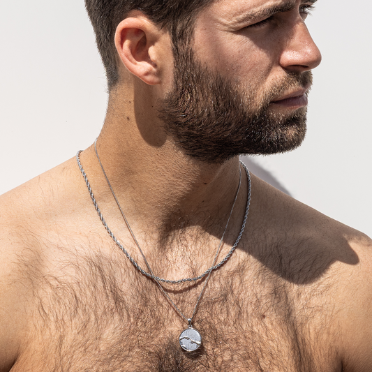 שרשרת קמע לגבר - בריאת האדם