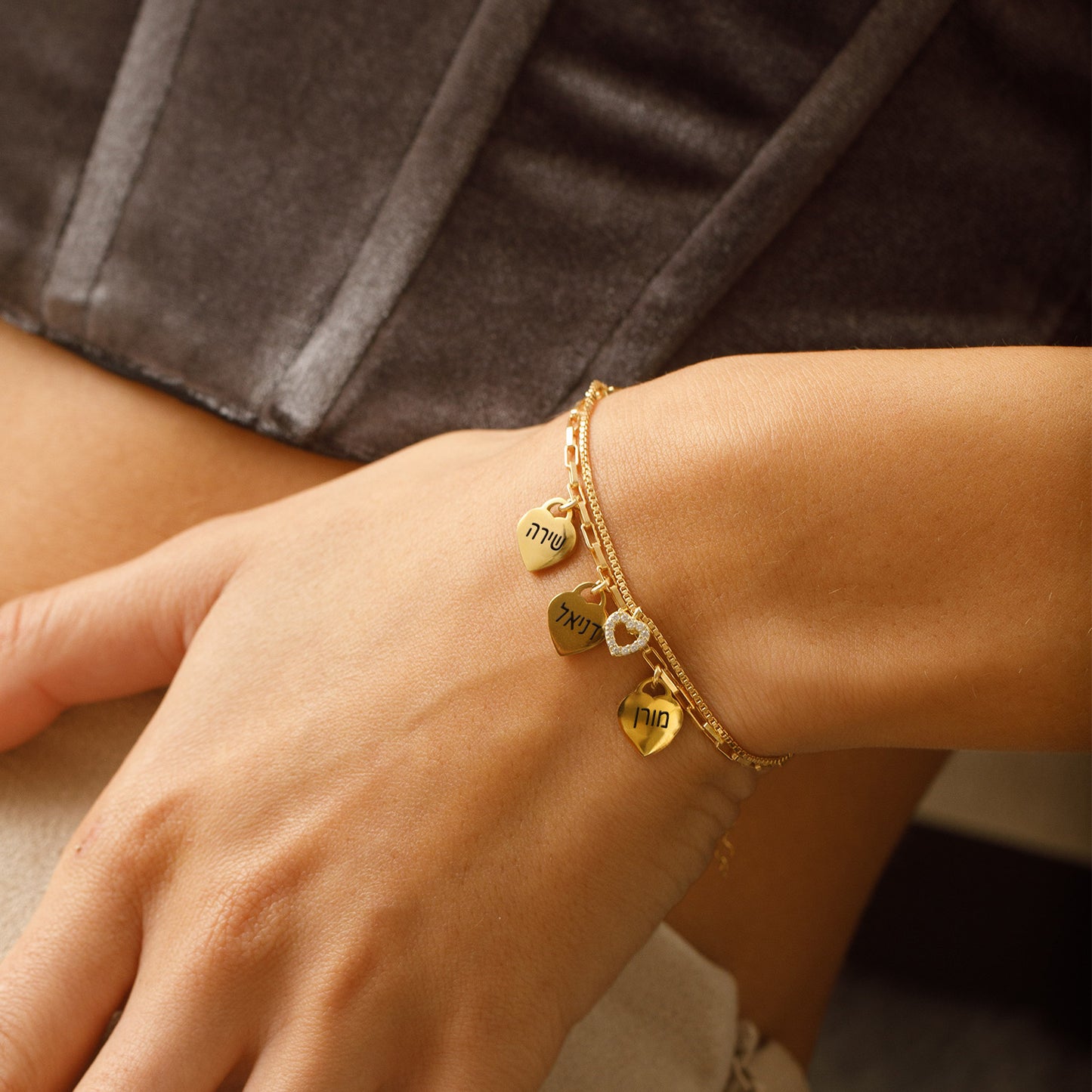 צמיד חריטה לאמא עם שמות הילדים - נדיה זהב